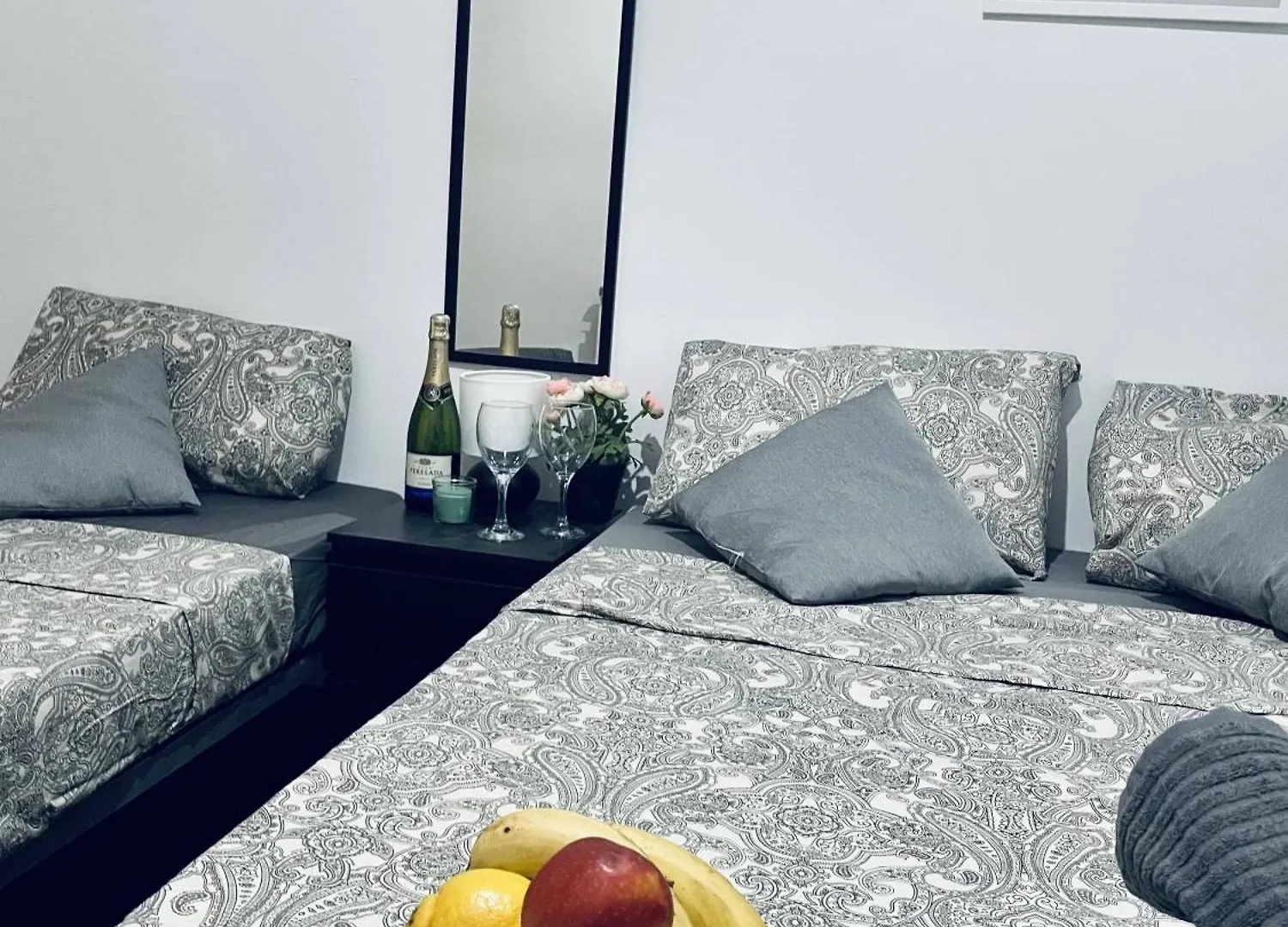 Sepulveda 3 Bed & Breakfast Barcelona